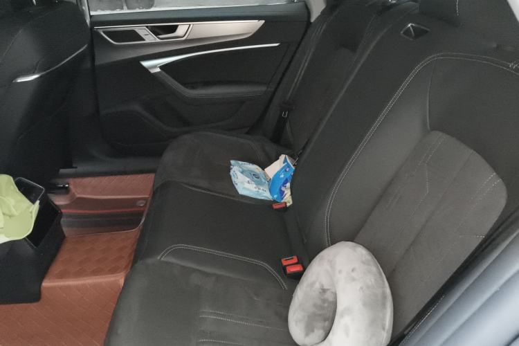 Used Audi A7L 2024 45 TFSI Luxury Edition
