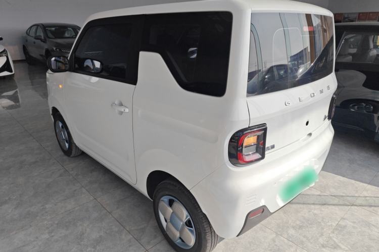 Used Geely Galaxy Panda 2024 Panda Mini 200km Endurance Bear