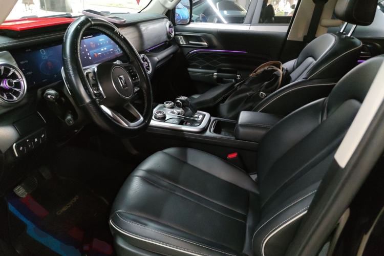 Used Tank 300 2023 City Edition 2.0T—Stylish as Ever Left Front Seat