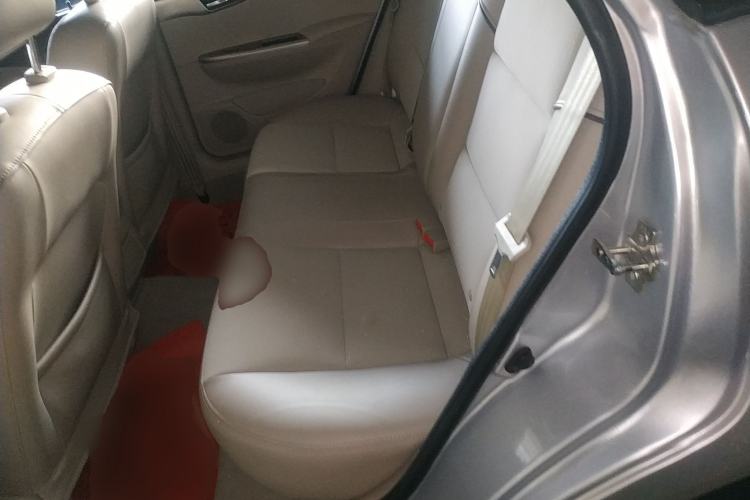 Used Buick Excelle 2015 1.5L Automatic Classic Model Left Rear Seat