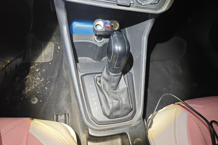 Used Volkswagen Santana 2016 1.6L Automatic Fashion Edition
