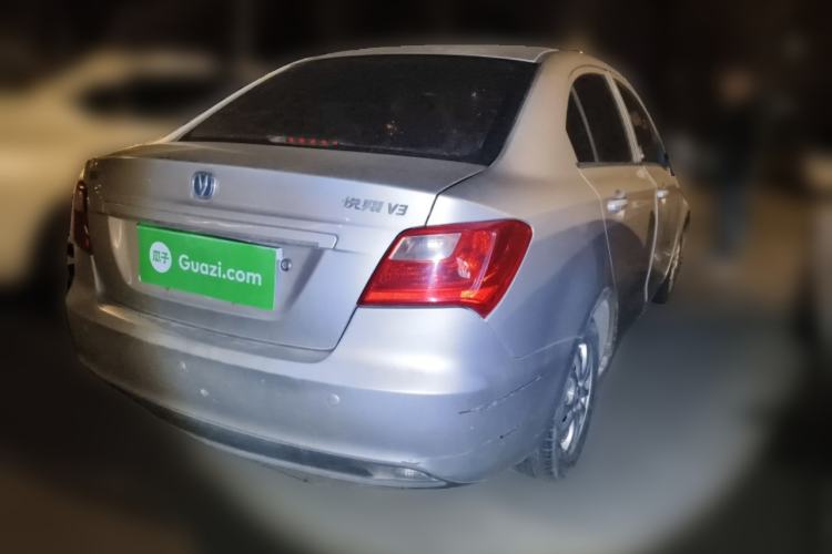 Used CHANGAN Alsvin V3 2012 1.3L Manual Luxury Version China IV Standard
