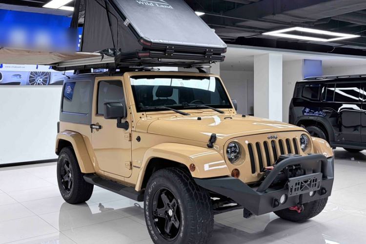 Used Jeep Wrangler 2013 3.6L Sahara two-door model