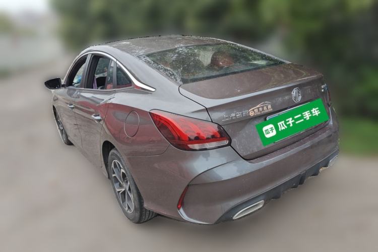 Used MG 5 2021 180 DVVT CVT Youth Luxury Edition
