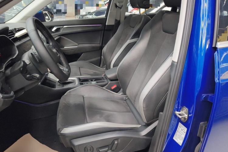 Used Audi Q3 2019 40 TFSI Fashion Dynamic Model
