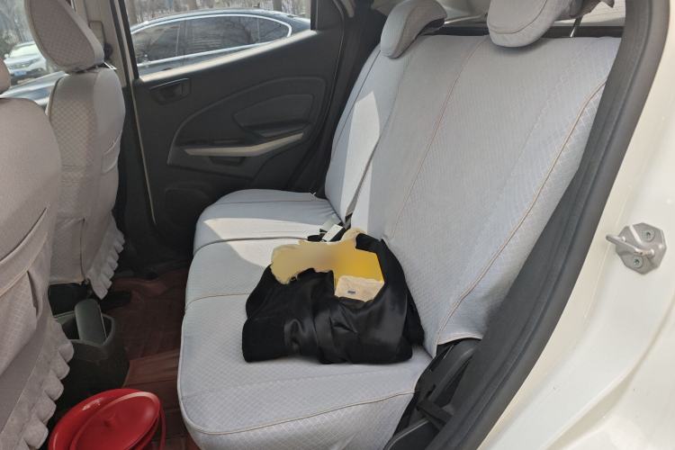 Used Ford EcoSport 2013 1.5L Manual Comfort Model
