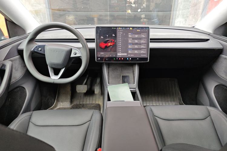 Used Tesla Model Y 2025 Long-Range All-Wheel Drive First Edition