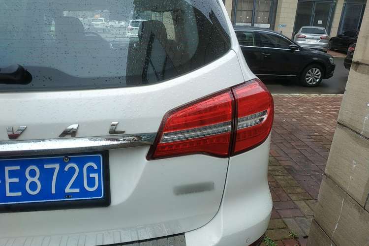 Used Haval H8 2015 2.0T Two-Wheel-Drive Luxury Version