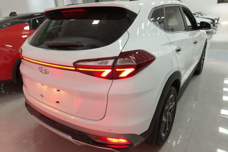 Used Hyundai Tucson 2020 280TGDi Two-Wheel-Drive GLS Fashion Edition China VI Standard