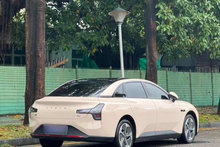 Used XPeng MONA M03 2024 620 with Ultra-Long Range
