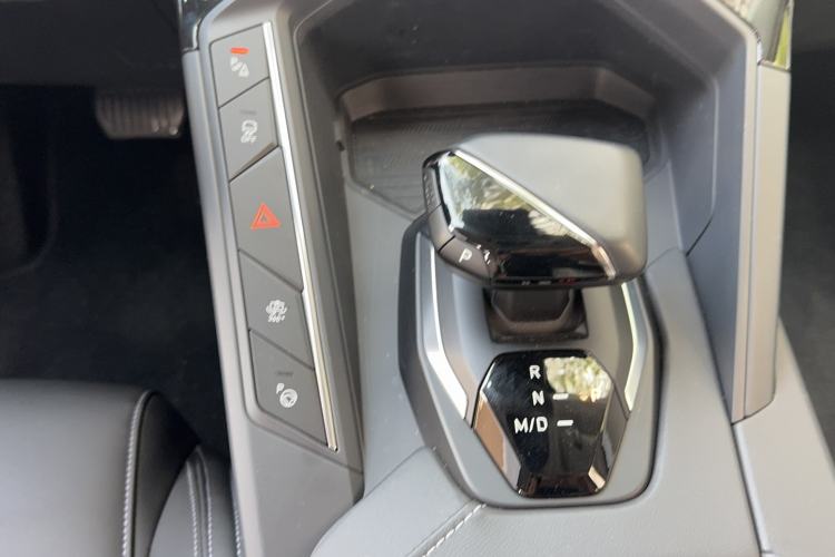 Used Lynk & Co 06 2023 Remix 1.5T Shero
