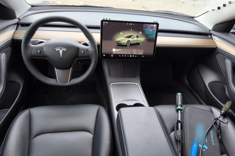 Used Tesla Model 3 2022 Rear-Wheel-Drive Version Center Console