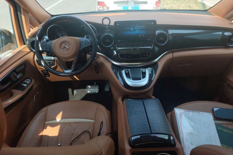 Used Mercedes-Benz V-Class 