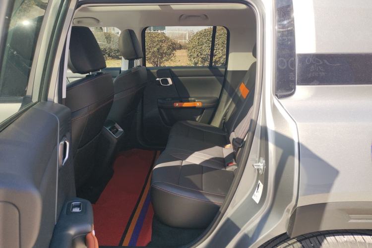 Used BAIC Off-Road BJ30 2026 Model Traveler 1.5T Hybrid Standard Version
