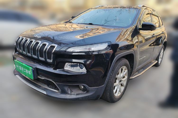 Used Jeep Cherokee 2017 2.0L Superior Edition