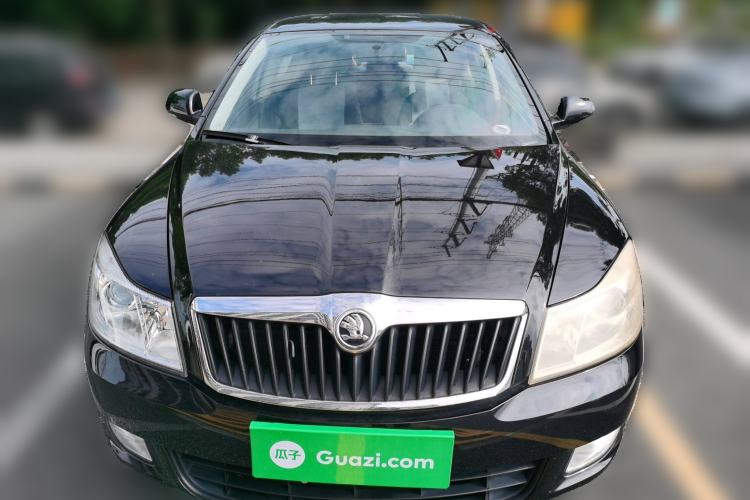 Used Skoda Octavia 2014 1.6L Automatic Yijie Edition Front