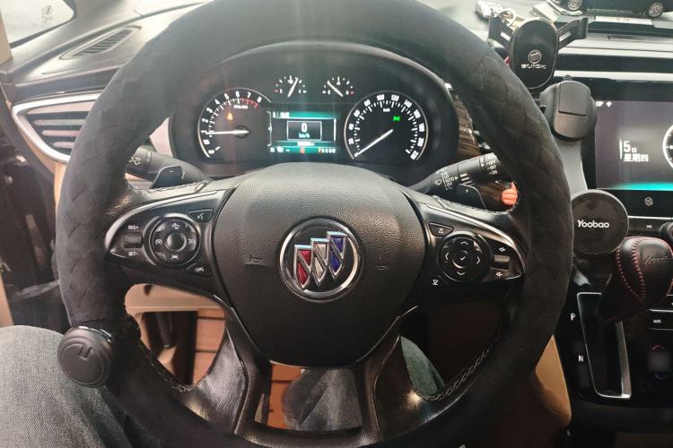 Used Buick GL8 2017 ES 28T Flagship Model China V Standard
