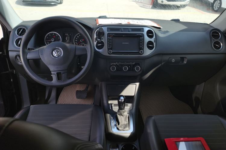 Used Volkswagen Tiguan L 2015 1.8TSI Automatic Two-Wheel Drive Trend Edition
