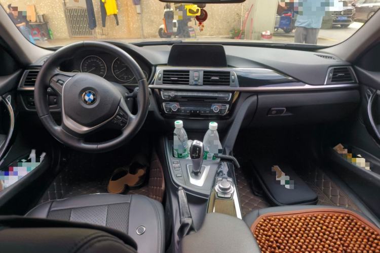 Used BMW 3 Series 2016 320Li Fashion Model
