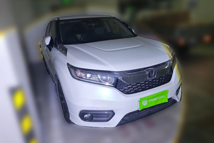 Used Honda Avancier 2017 240TURBO Two-Wheel Drive Luxury Edition Front Right 45 Deg