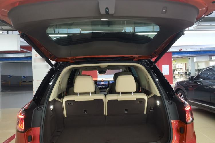 Used Hima AITO M9 2024 Range-Extended Ultra Version 42 kWh 6-Seater Model
