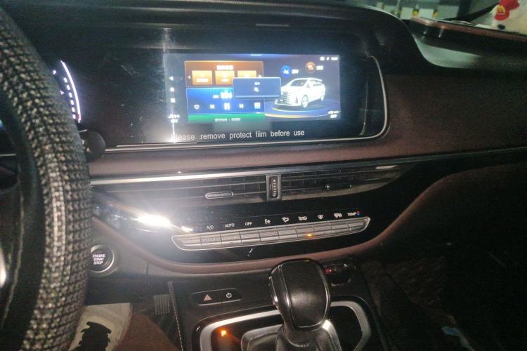 Used GAC Trumpchi M6 2021 PRO 270T DCT Luxury Edition
