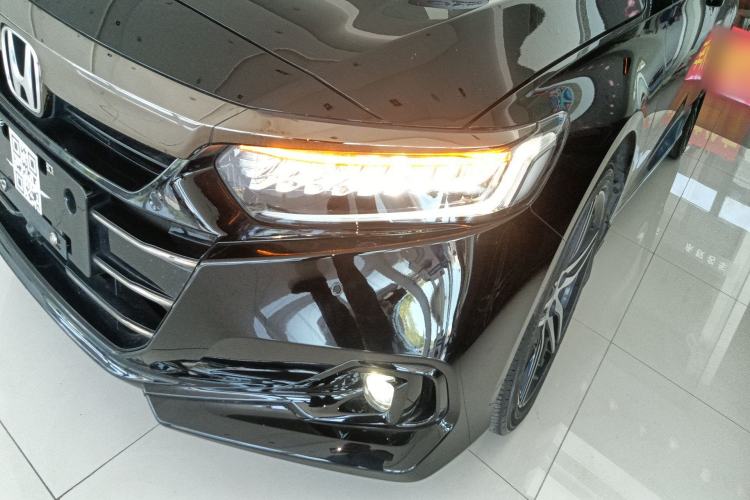 Used Honda Accord 2022 260TURBO Phantom Night · Prestige Edition Left Front Headlight