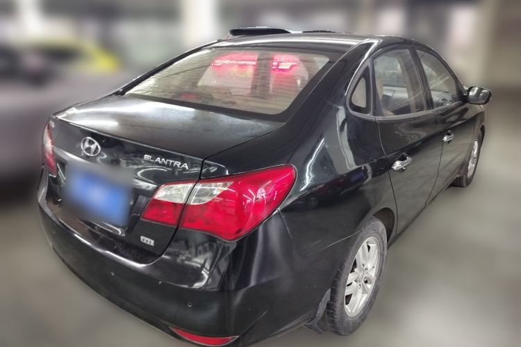 Used Hyundai Celesta 2011 1.6L Automatic Luxury Version Rear Right 45 Deg