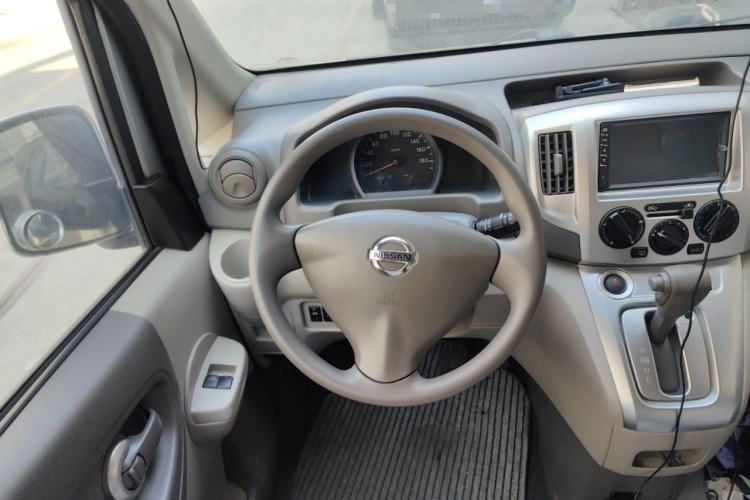 Used Nissan NV200 2018 1.6L CVT Luxury Model Steering Wheel