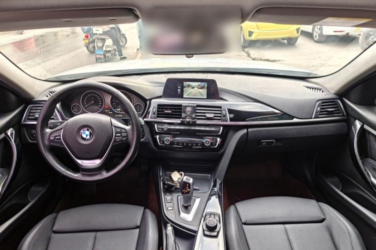 Used BMW 3 Series 2018 320Li Fashion Model

