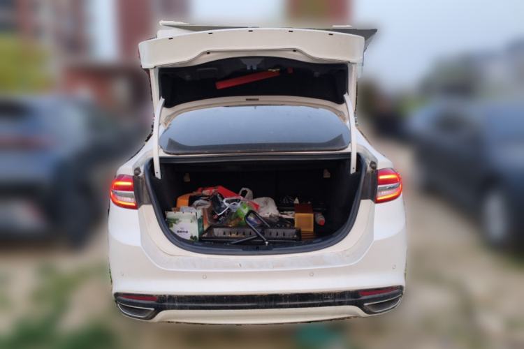 Used Ford Mondeo 2017 EcoBoost 180 Luxury Model Trunk