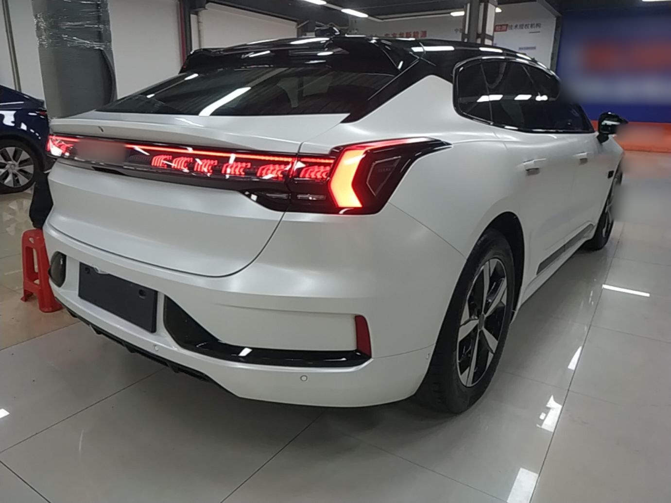 Zeekr 001 2023 WE Edition 100 kWh — снимка 6