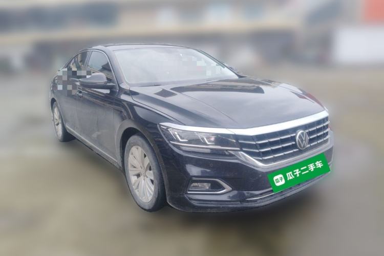 Used Volkswagen Passat 2020 330TSI Elite Edition China VI Front Right 45 Deg