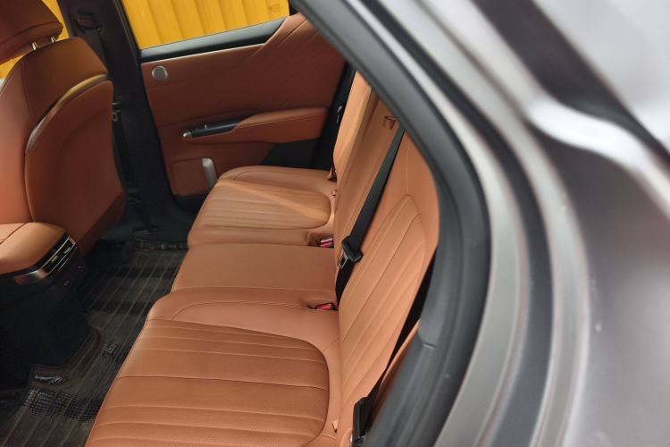 Used CHANGAN NEVO E07 2025 All-Electric 4x4 90kWh Ultra High-Performance Edition Left Rear Seat