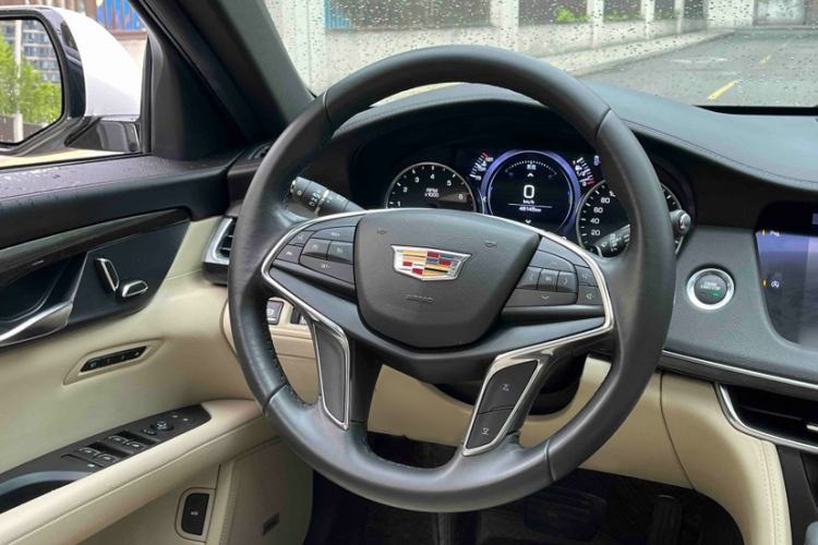 Used Cadillac CT6 2019 28T Fashion Edition Interior 2