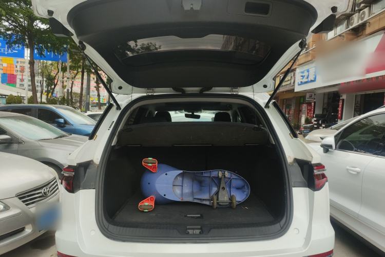 Used BYD Song Pro New Energy 2019 DM 1.5T Four-Wheel Drive Performance Edition Deluxe Model Trunk