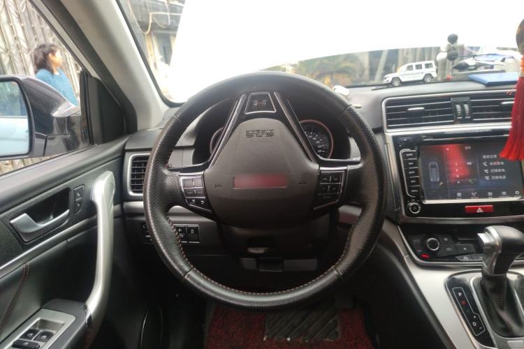 Used Haval H6 2015 Sport Edition 1.5T Automatic Two-Wheel Drive Luxury Model
