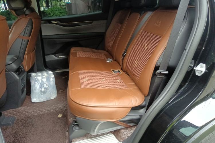 Used Ford Edge 2023 Ford Explorer L 2.0T EcoBoost Two-Wheel Drive 5-Seater Fashion Edition Left Rear Seat