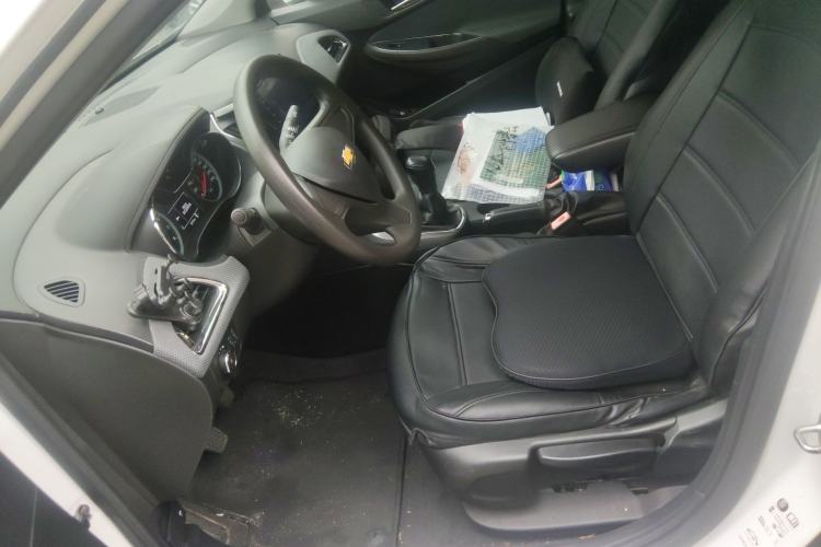 Used Chevrolet Cruze 2017 1.5L Manual Pioneer Edition Left Front Seat