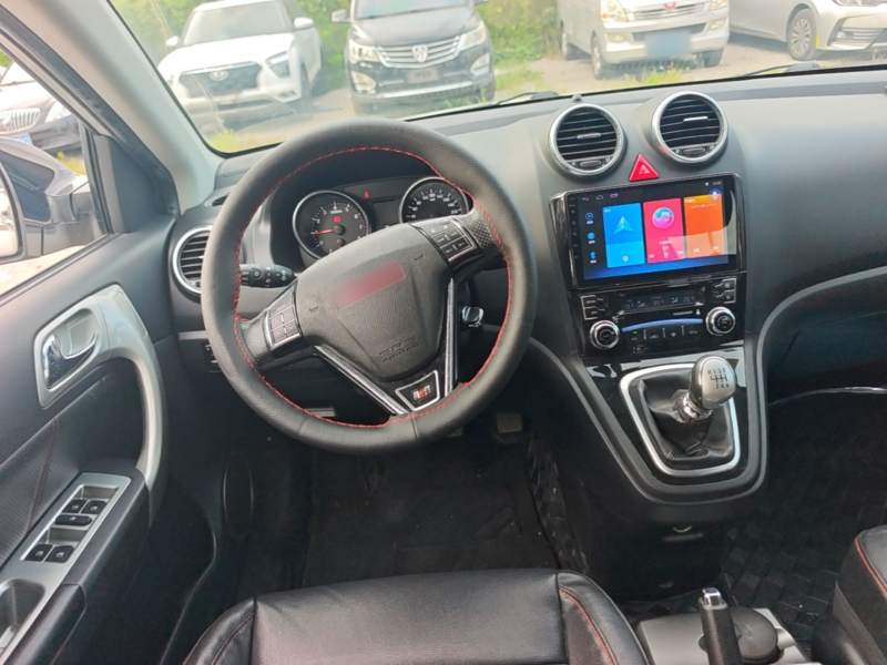 Used Haval H6 2014 Upgraded Model 1.5T Manual Two-Wheel Drive Elite Version — 11
