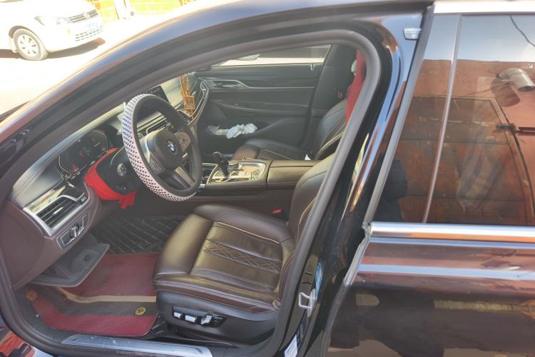 Used BMW 7 Series 2021 730Li M Sport Package
