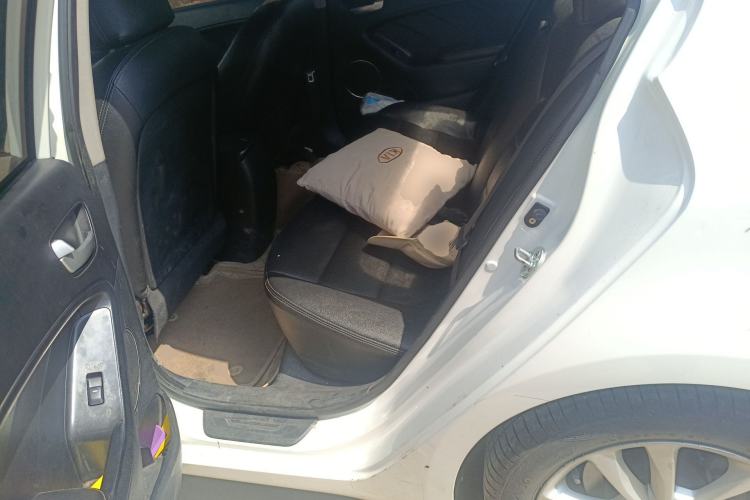 Used Kia K3 2016 1.6L Automatic GLS
