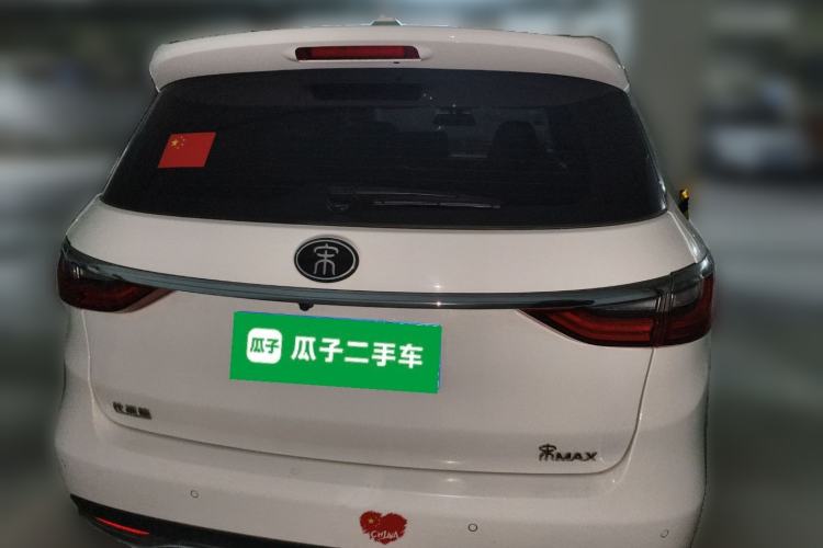Used BYD Song MAX 2017 1.5T Manual Smart Connect Luxury 7-Seater
