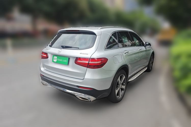 Used Mercedes-Benz GLC 2016 GLC 300 4MATIC Dynamic Model Rear Right 45 Deg