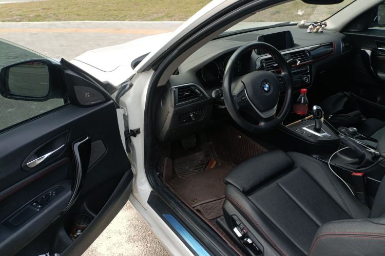 Used BMW 2 Series 2019 225i Sport Design Package Driver Seat