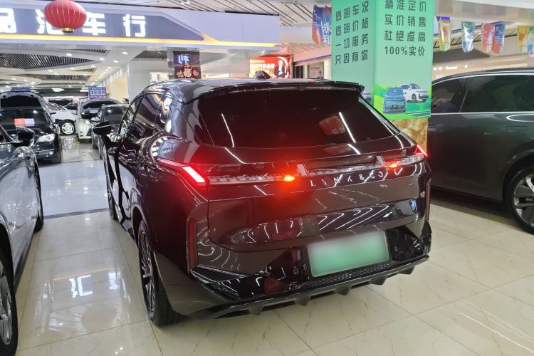 Used Lynk & Co 08 EM-P 2023 220km All-Wheel-Drive Performance Halo