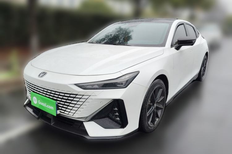 Used Changan UNI-V 2022 1.5T Prestige Version