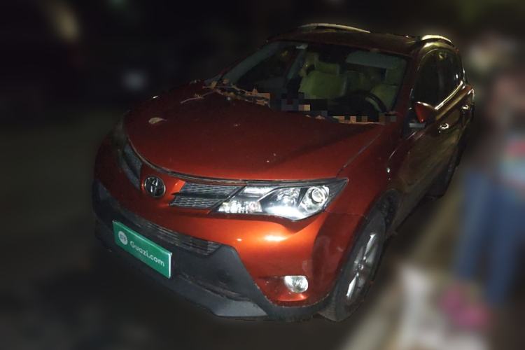 Used Toyota RAV4 2013 2.0L CVT Four-Wheel Drive New Edition