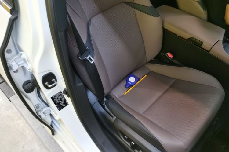 Used Lexus ES 2025 200 Premium Edition
