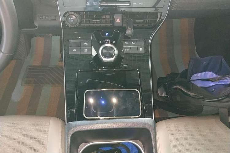 Used Toyota FAW bZ4X 2022 Two-Wheel Drive Long-Range PRO Version
